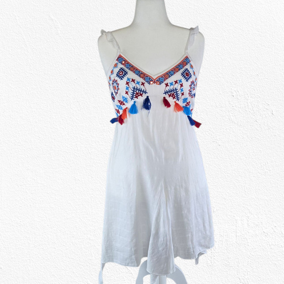 AREA Stars White Embroidered Handkerchief Tassel Boho Hi Low Dress Size Medium - Picture 1 of 13